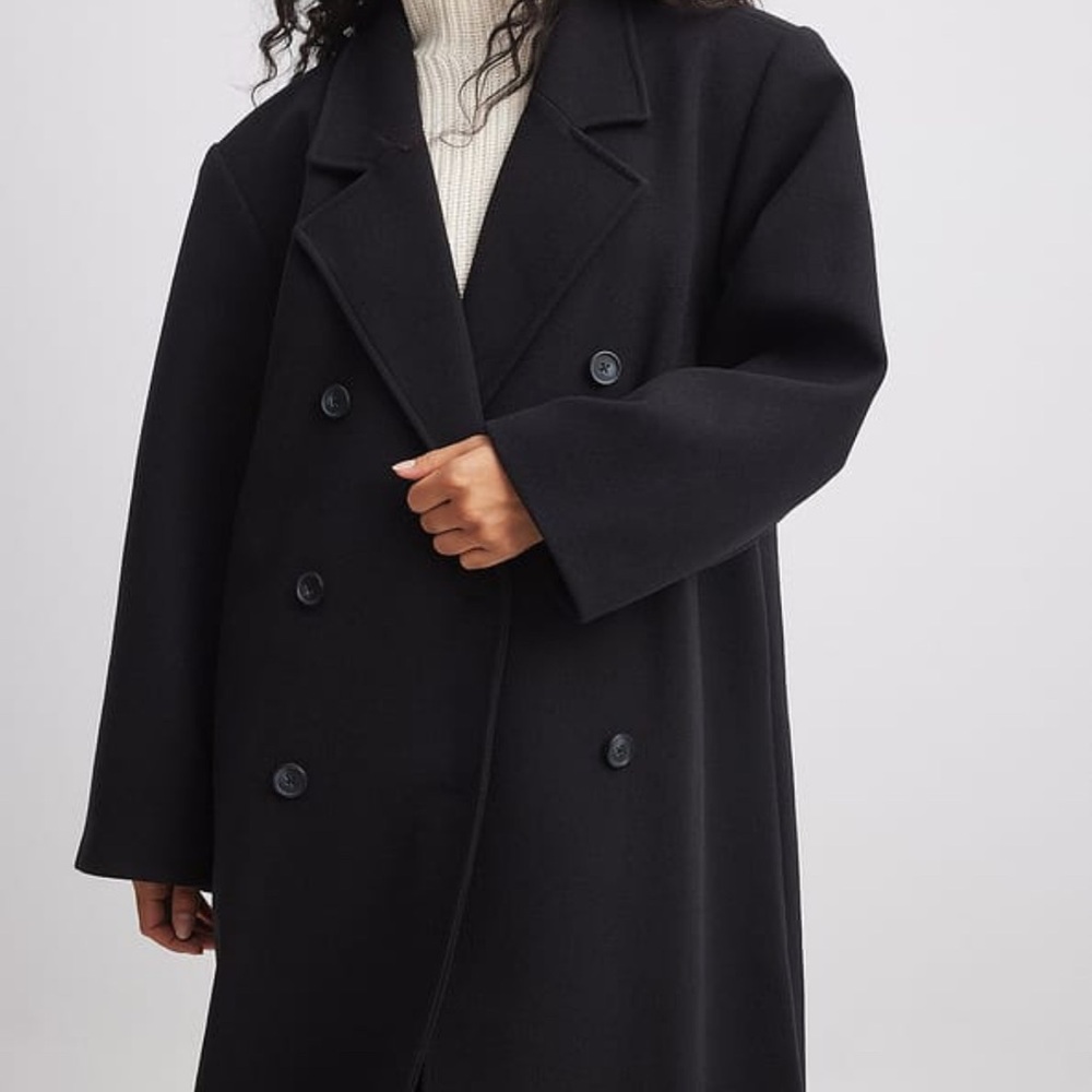 Chic oversized Black Double-Breasted Coat